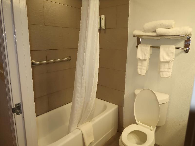 Country Inn & Suites Tallahassee NW (I- image