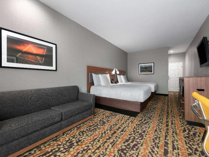 La Quinta Inn & Suites Belton image