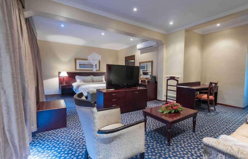 Sunbird Mount Soche Hotel image