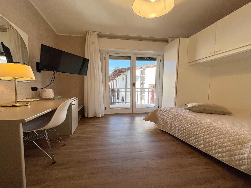 Hotel Regina  image