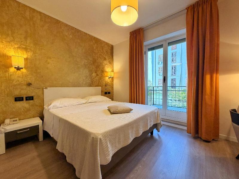 Hotel Regina  image