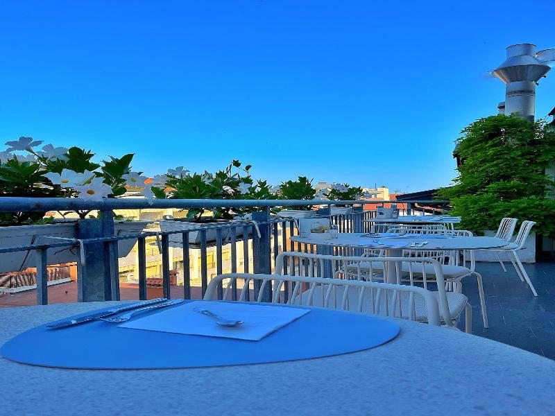 Hotel Regina  image