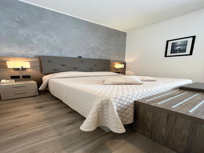 Hotel Regina  image