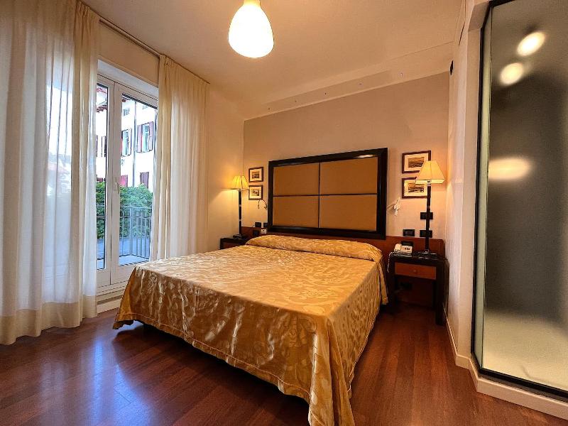 Hotel Regina  image