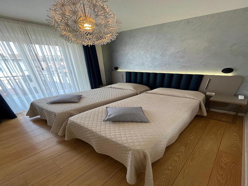Hotel Regina  image