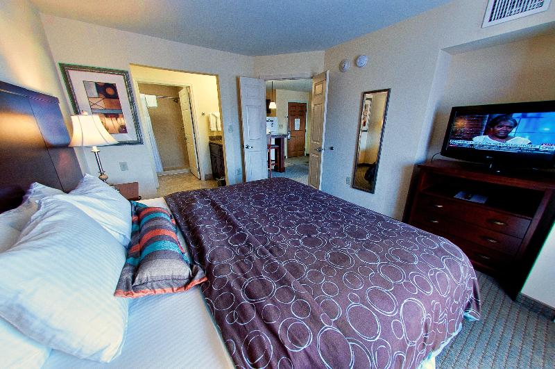 Staybridge Suites Stroudsburg (East) Poconos photo 19