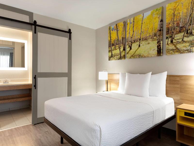 Days Inn by Wyndham Worland image