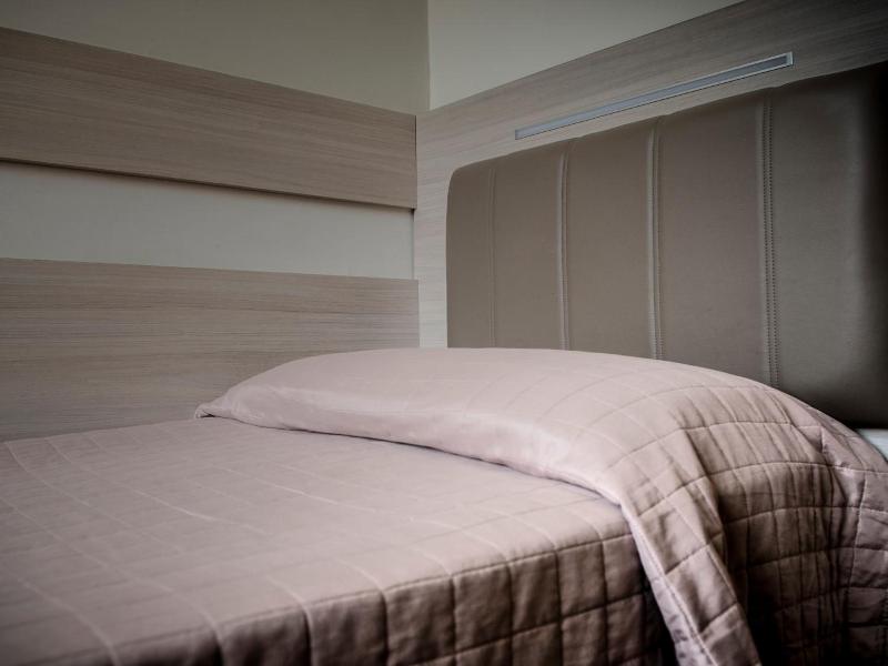 Hotel Eden image