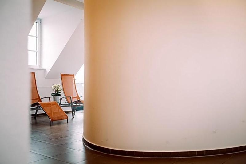 Diem image