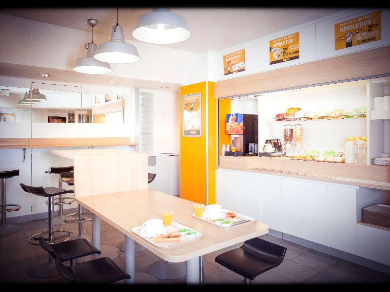 Hotel F1 Rouen Louviers Le Vaudreuil image