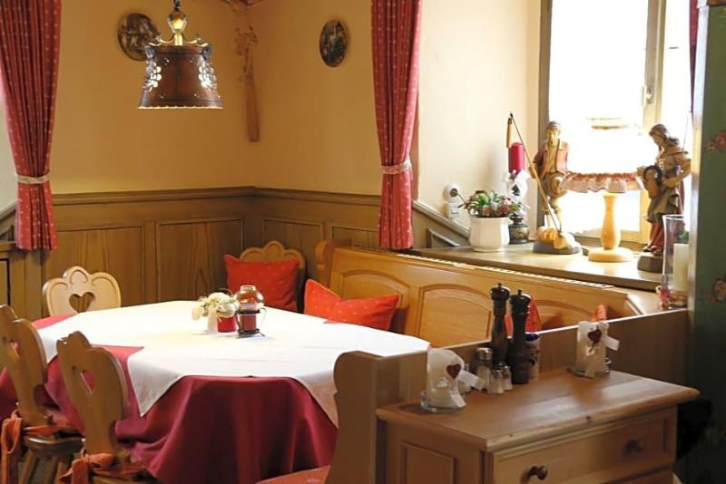 Adler Post image