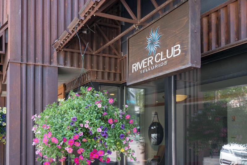 The River Club — photo 4