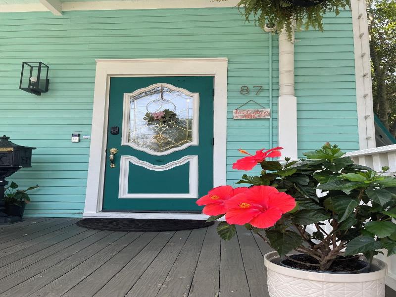 Peace and Plenty Inn