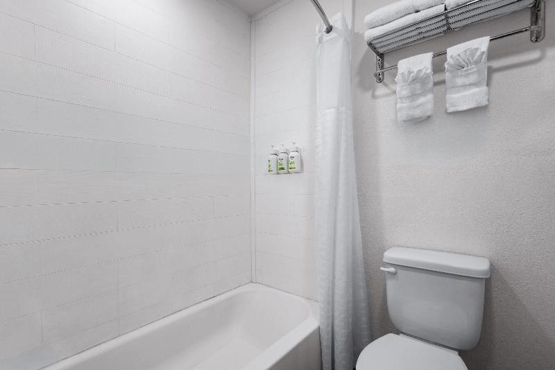Ramada By Wyndham York Harrisburg Hershey image