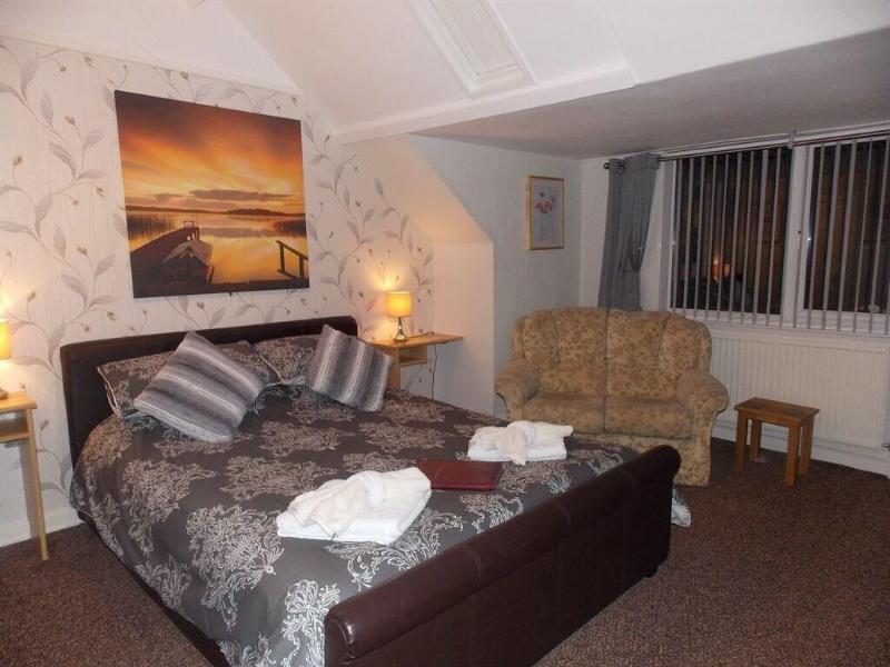 Easton Court image