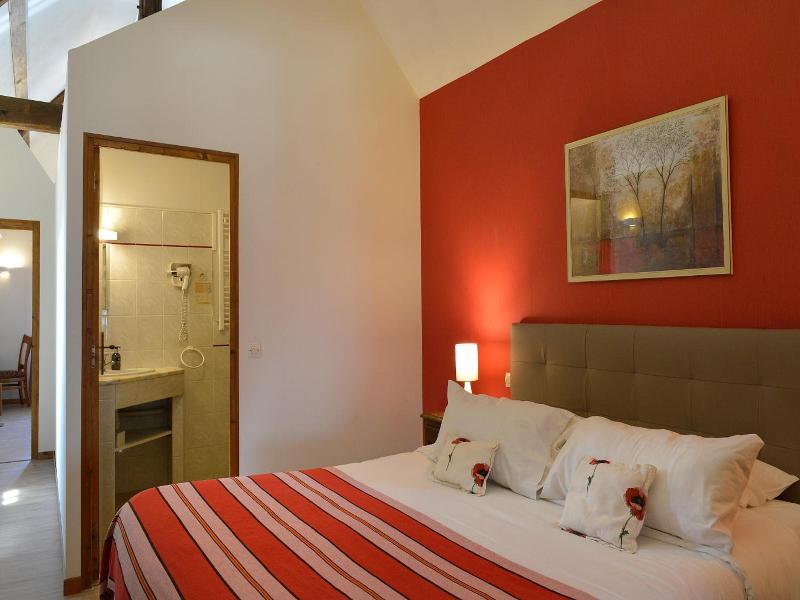 Auberge le Colombien image