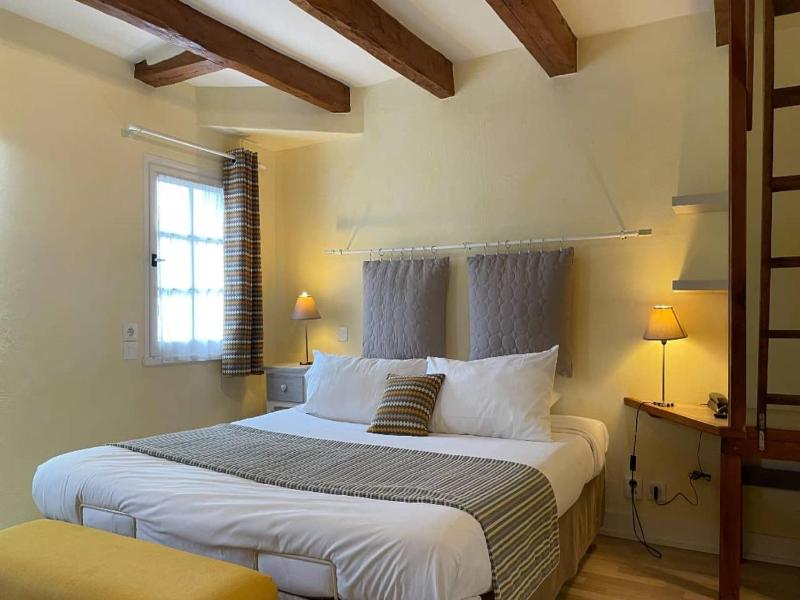Auberge le Colombien image