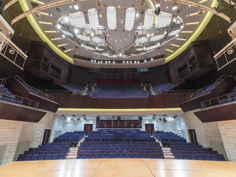 Renaissance Tianjin TEDA Convention Centre Hotel image
