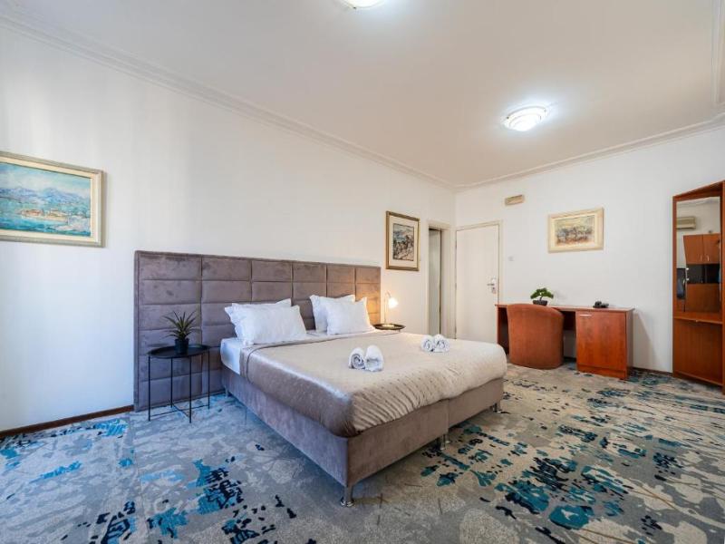Boja Tours hotel Podgorica image
