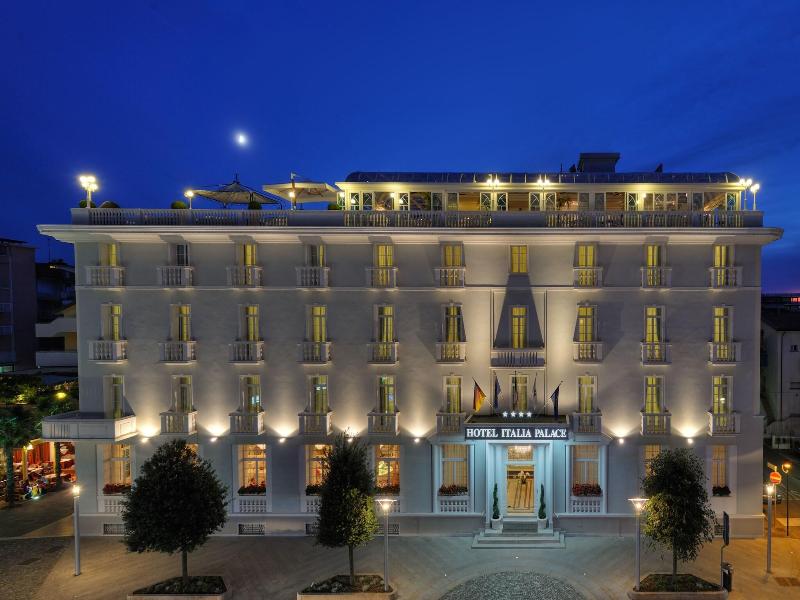 Italia Palace image