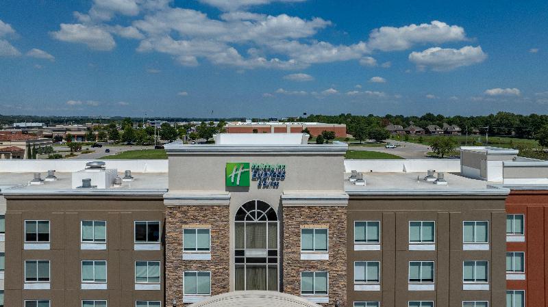 Holiday Inn Express Tulsa South Bixby