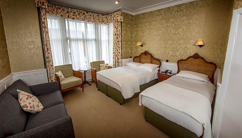 Dunoon Hotel image