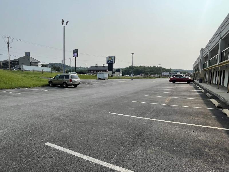 Days Inn & Suites By Wyndham York image