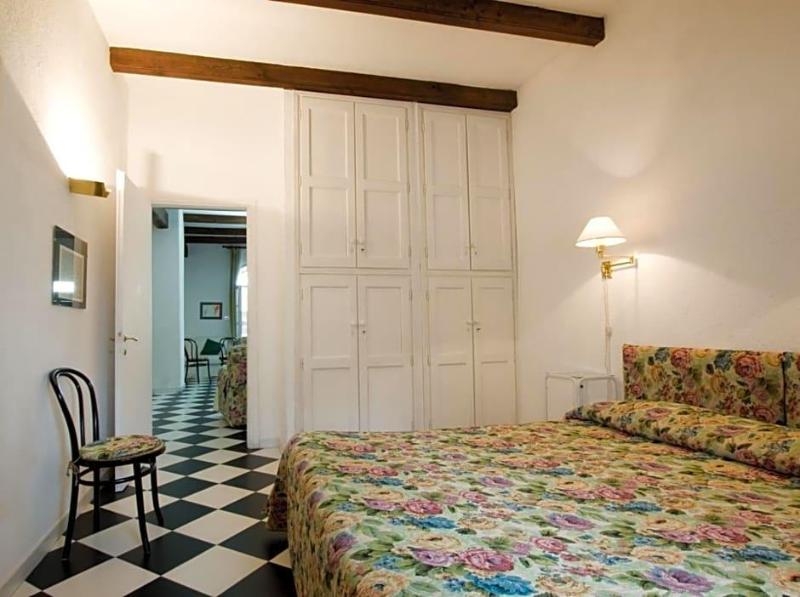 Villa Doria il Torrione image
