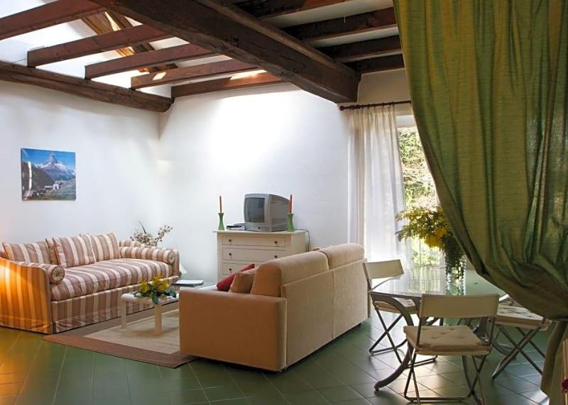 Villa Doria il Torrione image
