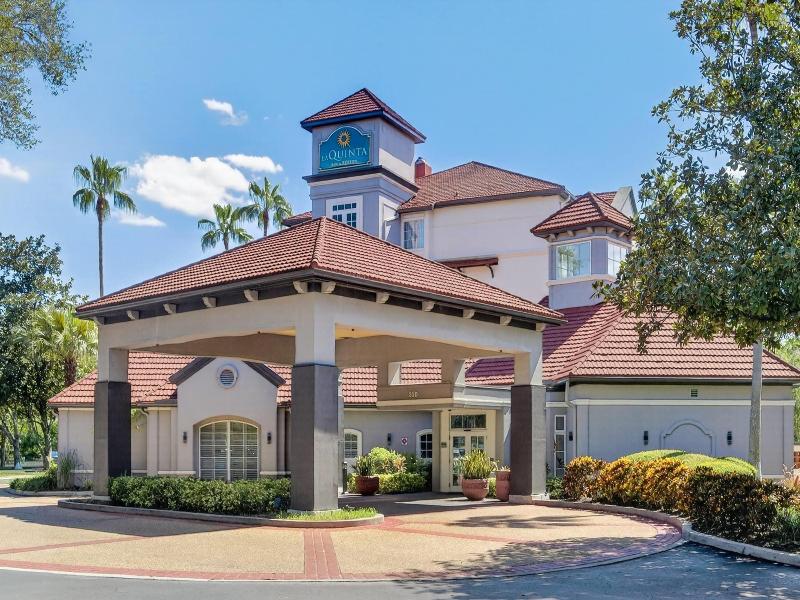 La Quinta Inn & Suites Tampa Brandon Regency Park image
