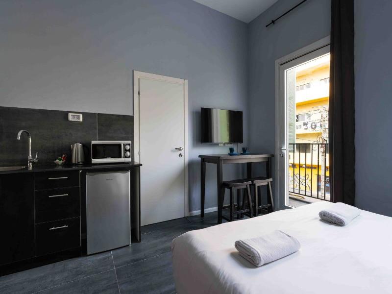 Liber Seashore Suites Aparthotel image
