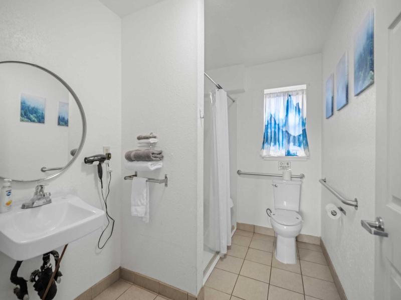 Budget Inn South Lake Tahoe image