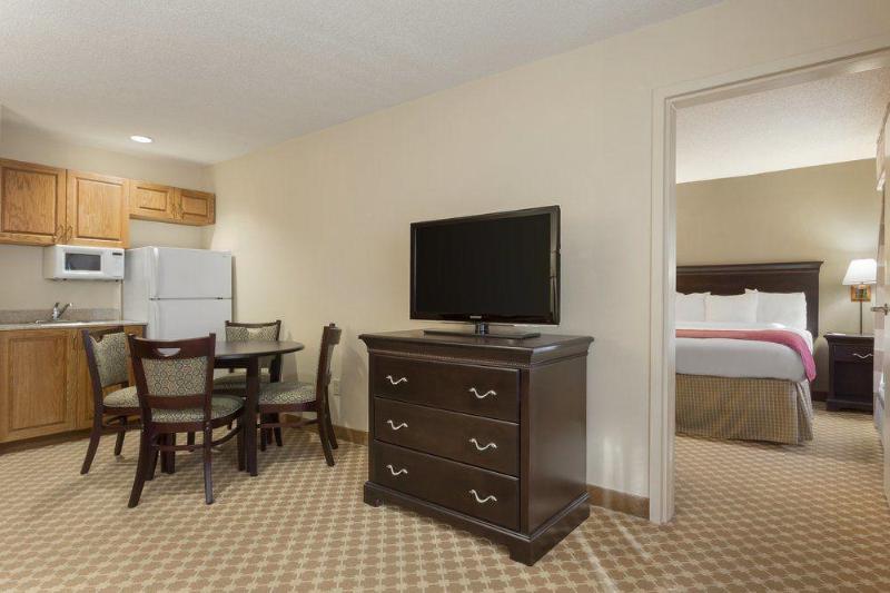 Country Inn & Suites By Carlson Tuscaloosa