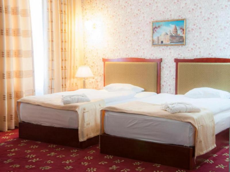 Golden Valley Hotel image