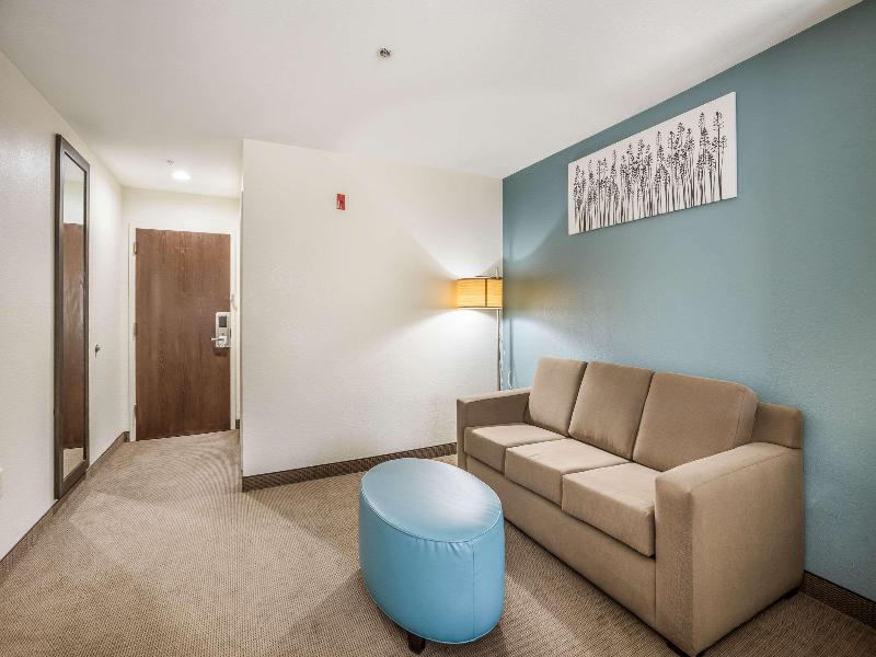 Sleep Inn & Suites Tallahassee-Capitol image