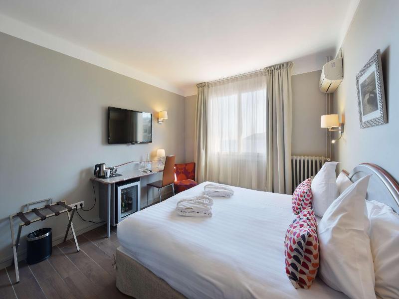Best Western Plus La Corniche image