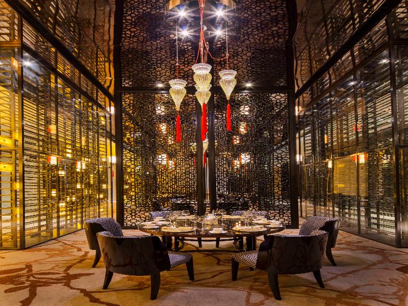 Crowne Plaza Tianjin Meijiangnan image