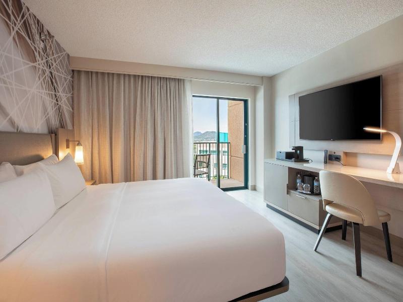 Marriott Tucson University Park image
