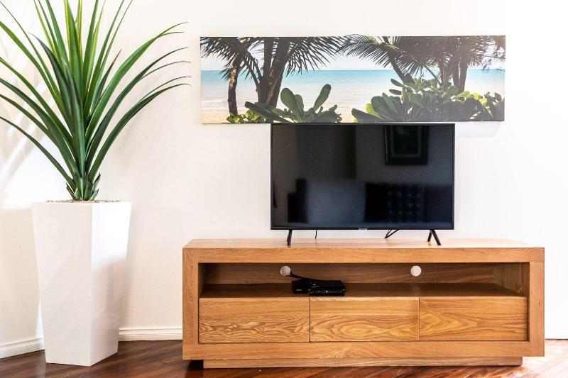 Latitude 16 Beaches image