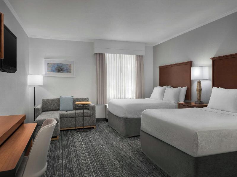 TownePlace Suites Tucson Williams Centre image