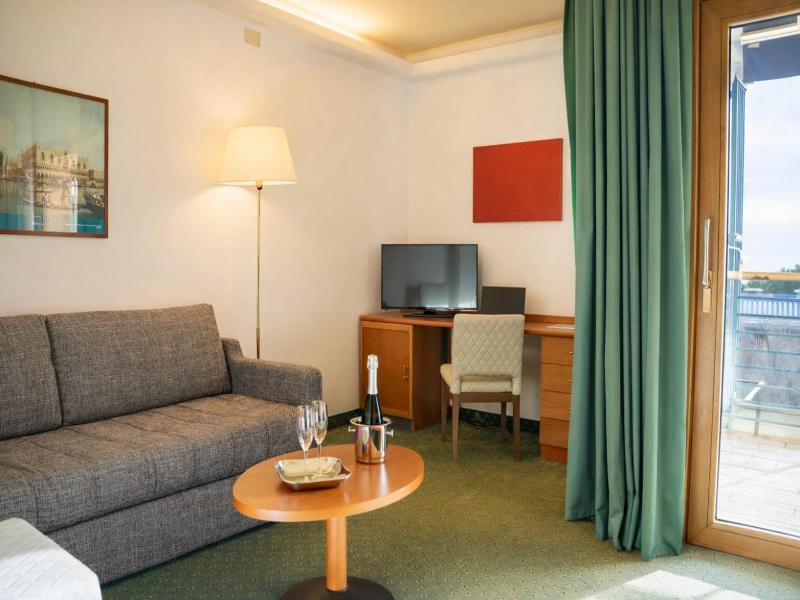 Hotel Rialto image
