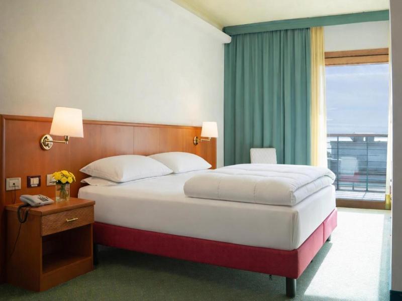 Hotel Rialto image