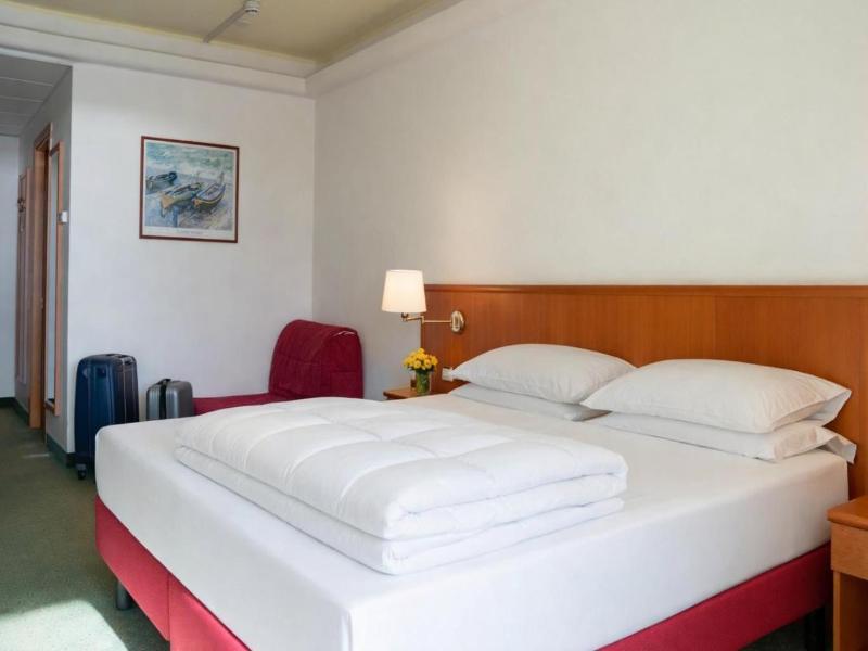 Hotel Rialto image