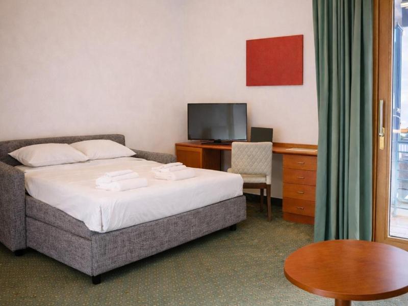Hotel Rialto image