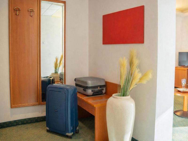 Hotel Rialto image