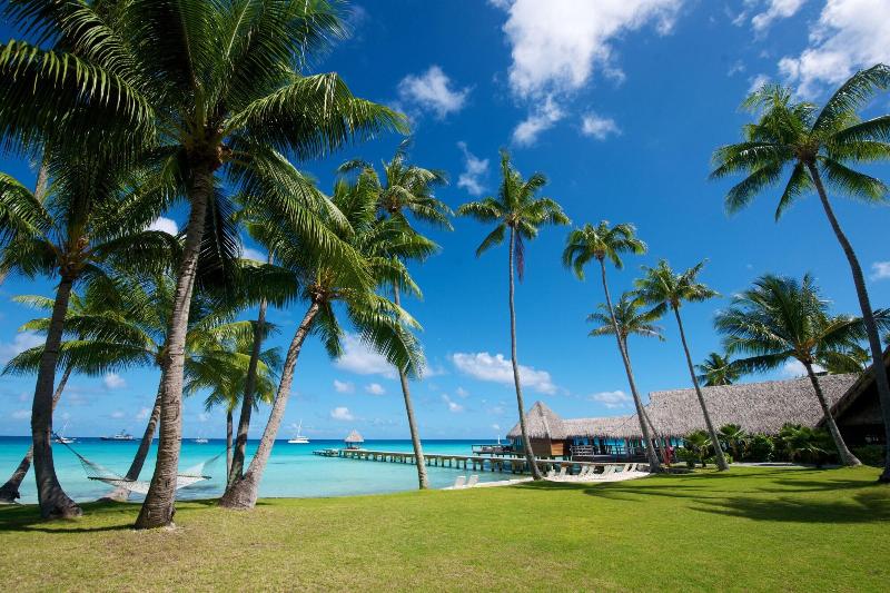 Hotel Kia Ora Resort & Spa Rangiroa image