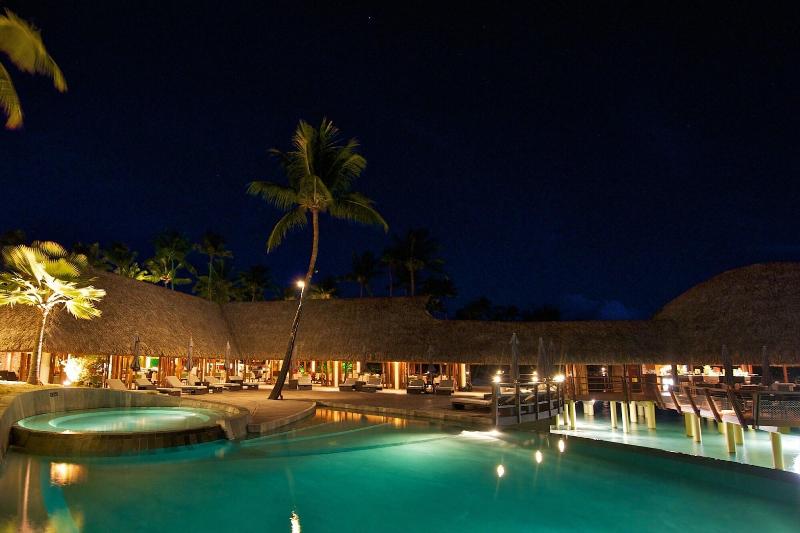 Hotel Kia Ora Resort & Spa Rangiroa image