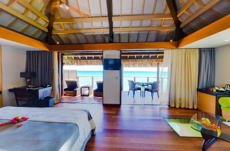 Hotel Kia Ora Resort & Spa Rangiroa image
