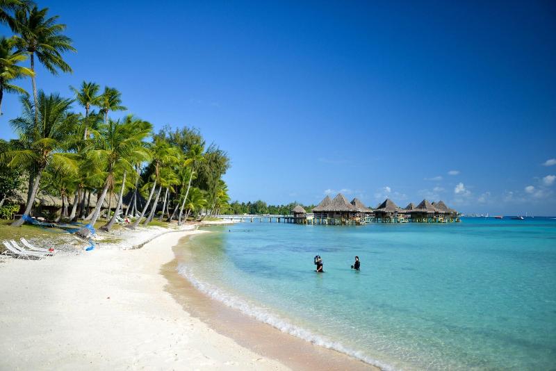 Hotel Kia Ora Resort & Spa Rangiroa image