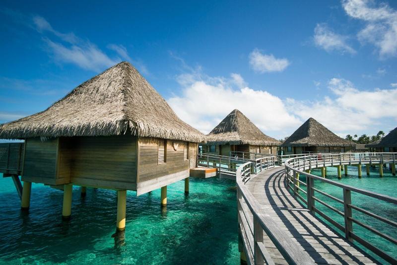 Hotel Kia Ora Resort & Spa Rangiroa image